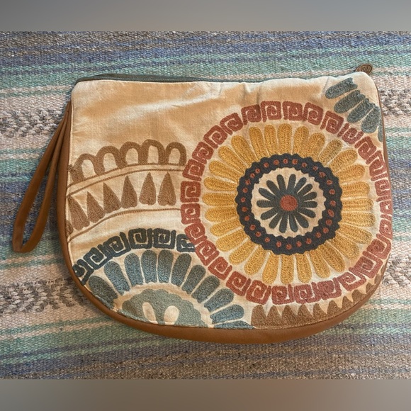 Large Upcycled Wristlet Pouch Purse - Picture 1 of 10